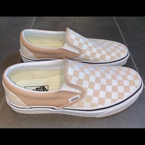 only worn once perfect condition VANS!!